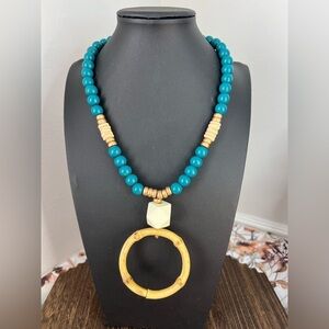 Michelle McDowell Teal Wooden Necklace 19” D8